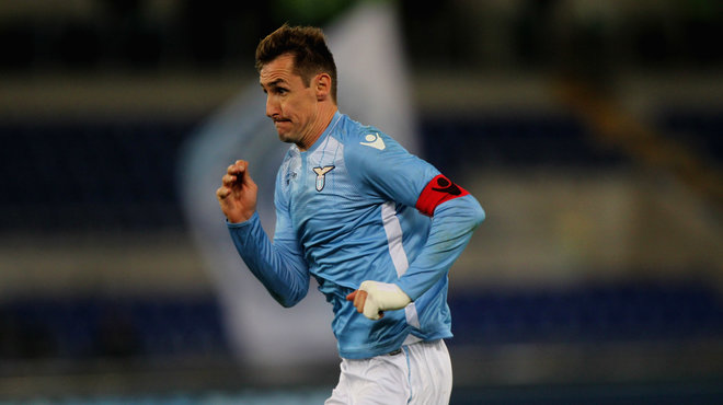 替补球员关键上场改变比赛节奏（关键替补出场重塑比赛节奏）