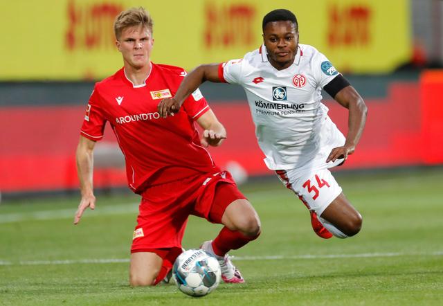 足协公布新赛季赛历：中超3月6日开赛，世界杯期间正常进行（足协发布新赛季赛程：中超3月6日开幕，世界杯期间不停赛）