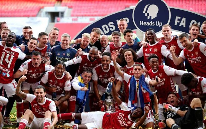 罗马诺：尤文并未追逐坎塞洛，球员不降薪意甲俱乐部无法负担（罗马诺：尤文无意签回坎塞洛，若不降薪意甲球队难以承担）