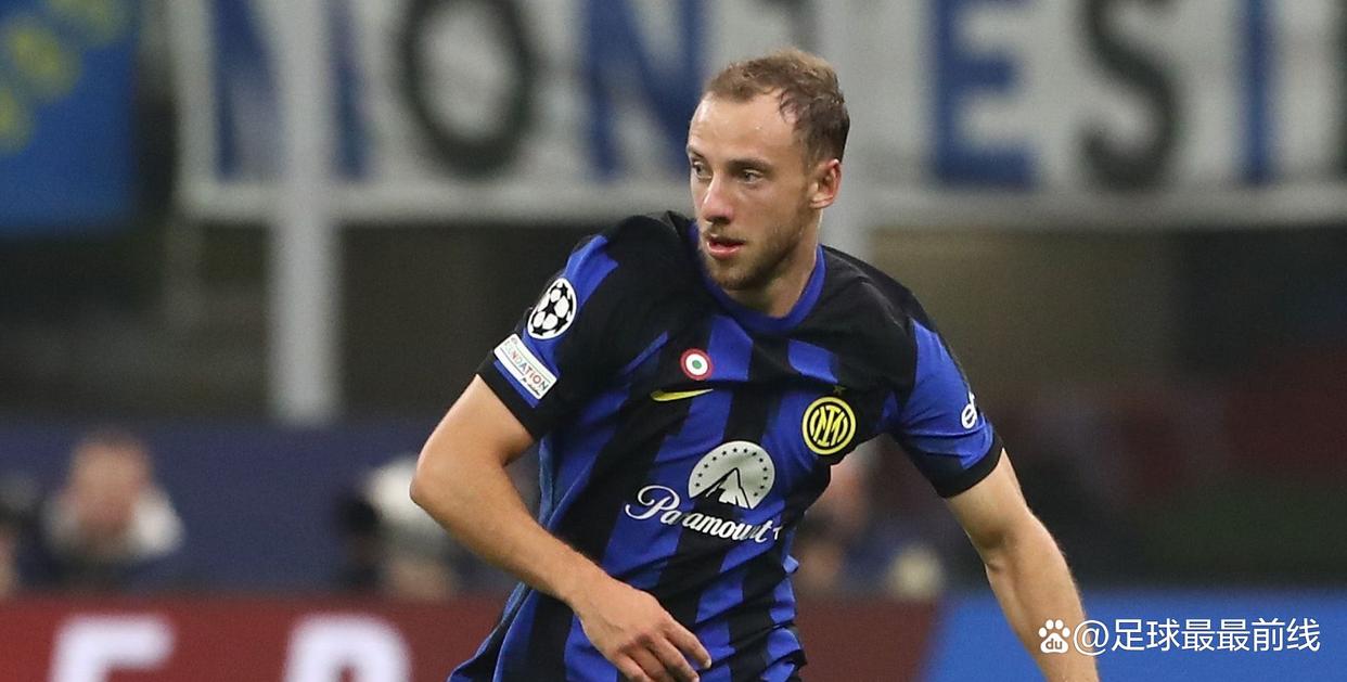 太可惜！28岁昔日“三杰”跟腱断裂，若不是伤情困扰他能比肩德容（遗憾！28岁昔日“三杰”遭遇跟腱断裂，若非伤病困扰本可媲美德容）