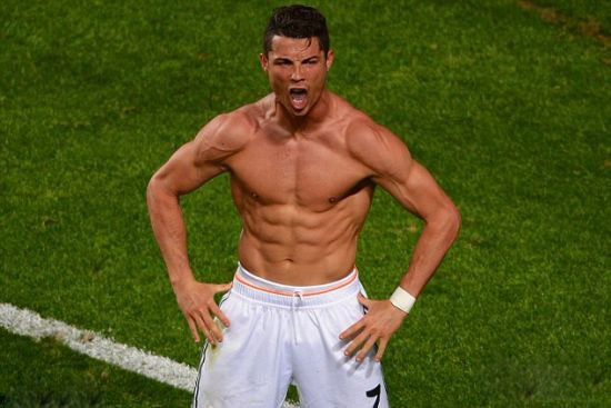 西媒：巴萨向欧足联提交报告，控诉法兰克福球迷破坏球场设施（西媒：巴萨已向欧足联递交申诉，指责法兰克福球迷损坏球场设施）