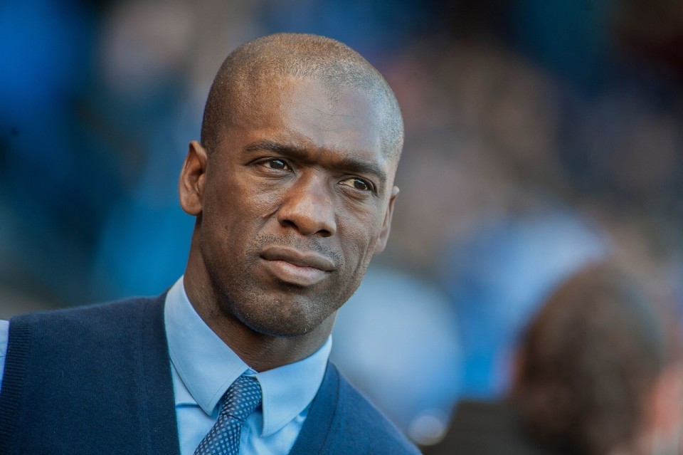 雪飞天逆转绝杀！苏翊鸣卫冕单板滑雪大跳台冠军（苏翊鸣上演雪飞天逆转绝杀，成功卫冕单板滑雪大跳台冠军）