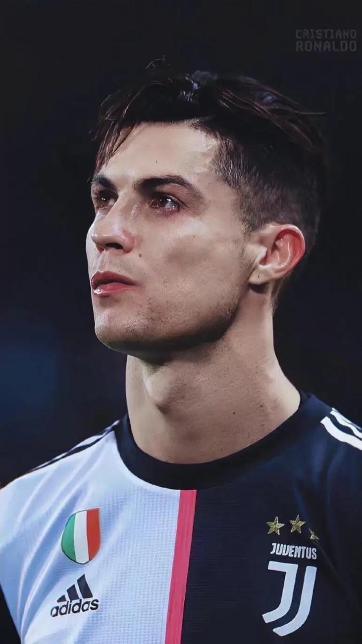 斯基拉：两家意甲俱乐部想租米雷蒂，但尤文不想放人（斯基拉：两队有意租借米雷蒂，尤文无意放行）