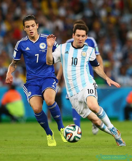 42支世界杯直通球队中，4队为首次晋级，海地时隔52年再入围（世界杯直通42队：4队首度晋级，海地阔别52年再度入围）