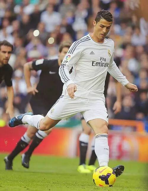 马竞vs皇家奥维耶多：格列兹曼、奥布拉克首发，龙东、卡索拉出战（马竞迎战皇家奥维耶多：格列兹曼、奥布拉克先发，龙东与卡索拉登场）