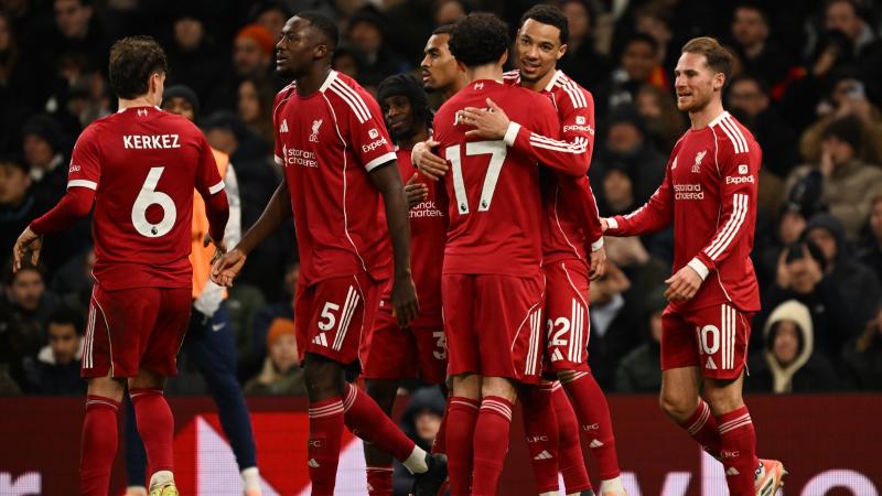 詹姆斯生涯常规赛1015胜升至NBA历史第二，仅次于贾巴尔（詹姆斯常规赛生涯胜场达1015场，升至NBA历史第二，仅次贾巴尔）